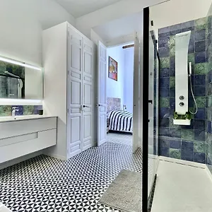 Apartment Picasso's Deluxe Puerta, Malaga
