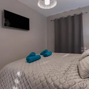 https://apartment-orlando-costa-adeje-tenerife.in-canary-islands.com